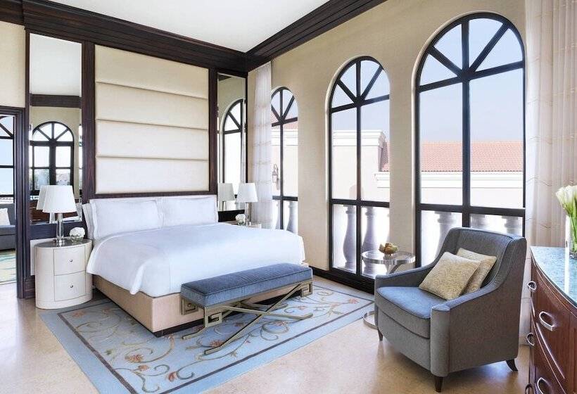 Номер Стандарт, The Ritzcarlton Abu Dhabi  Grand Canal