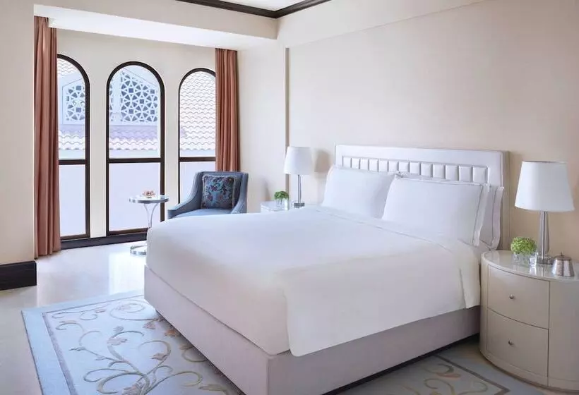 ２ベッドスイートルーム, The Ritzcarlton Abu Dhabi  Grand Canal