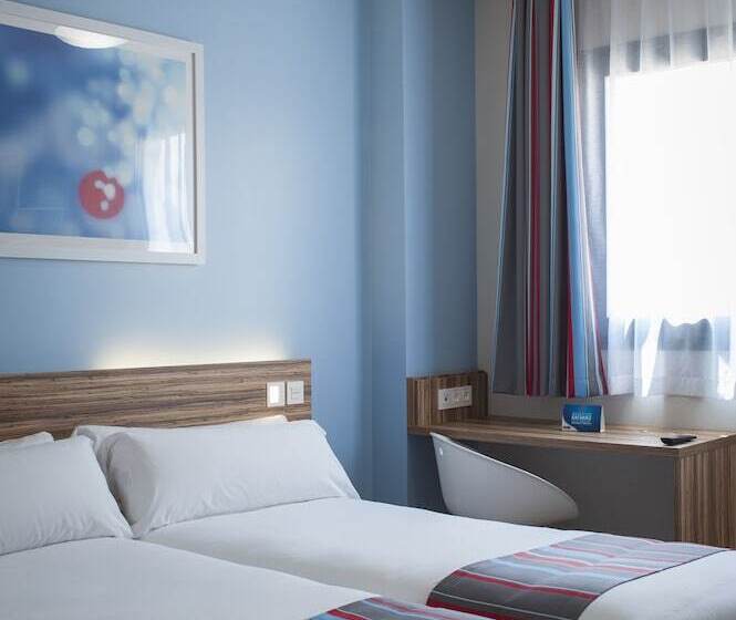 اتاق استاندارد برای معلولان, Travelodge Barcelona Poblenou