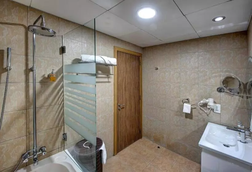2 Bedroom Premium Apartment, Radiance Premium Suites