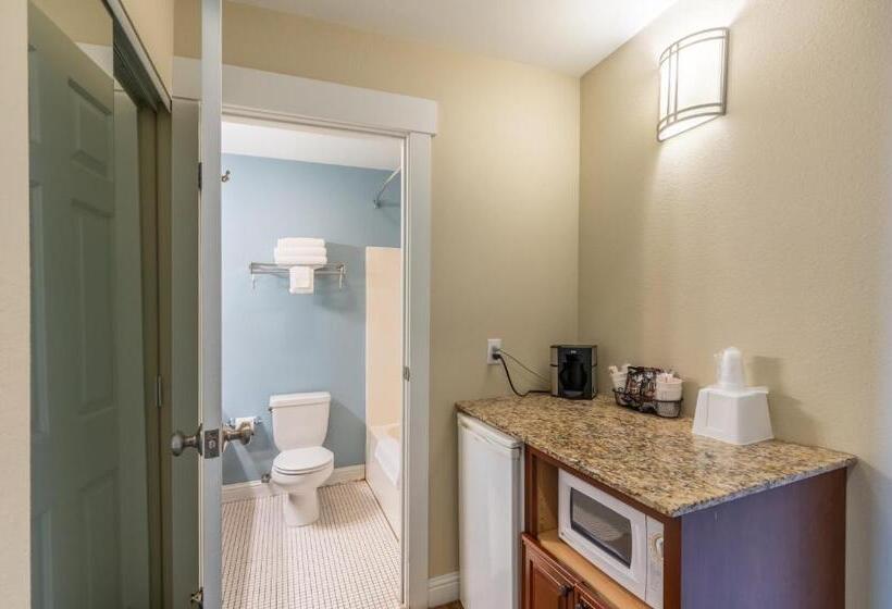 דירת חדר נוף לים, Pacific Reef Hotel & Light Show