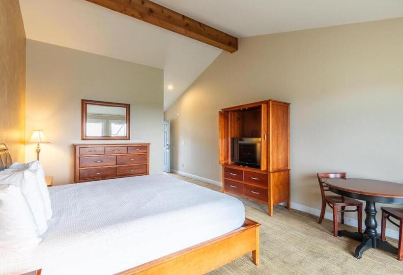 חדר סטנדרט עם מיטת קינג, Pacific Reef Hotel & Light Show