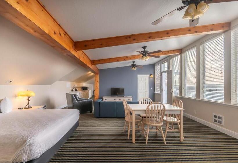 סוויטה משפחתית, Pacific Reef Hotel & Light Show