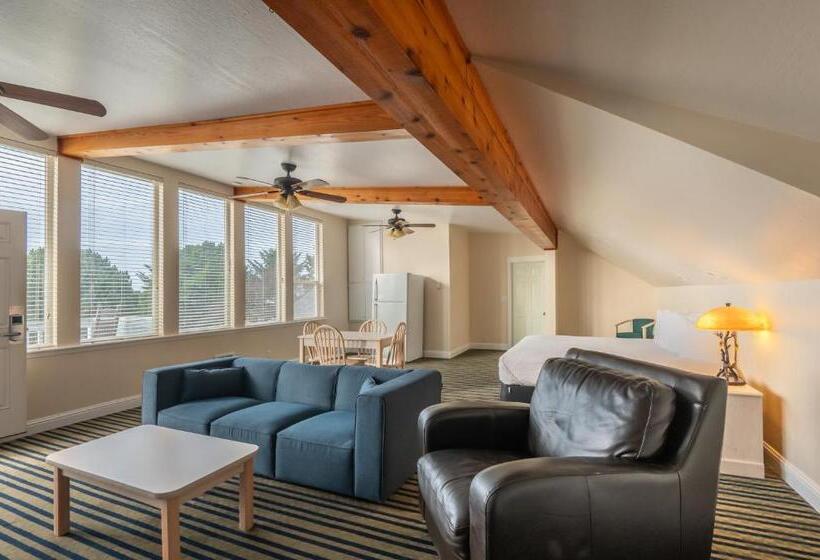 סוויטה משפחתית, Pacific Reef Hotel & Light Show