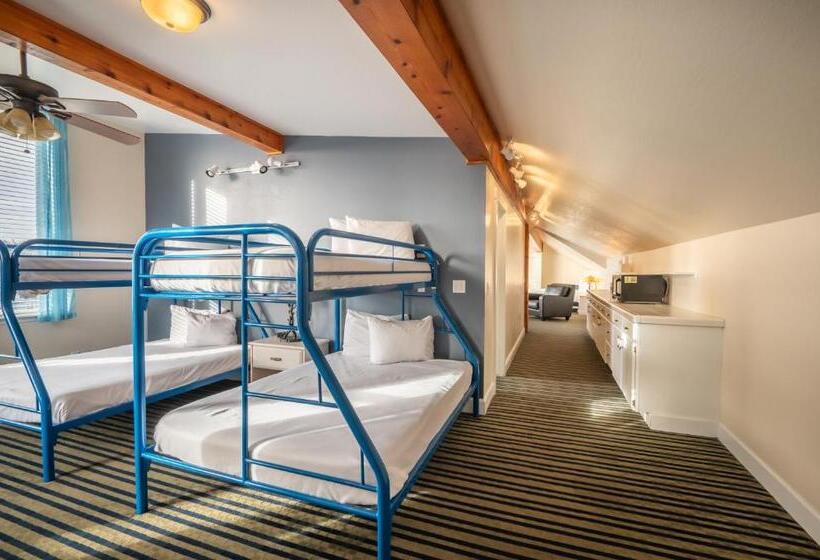 סוויטה משפחתית, Pacific Reef Hotel & Light Show