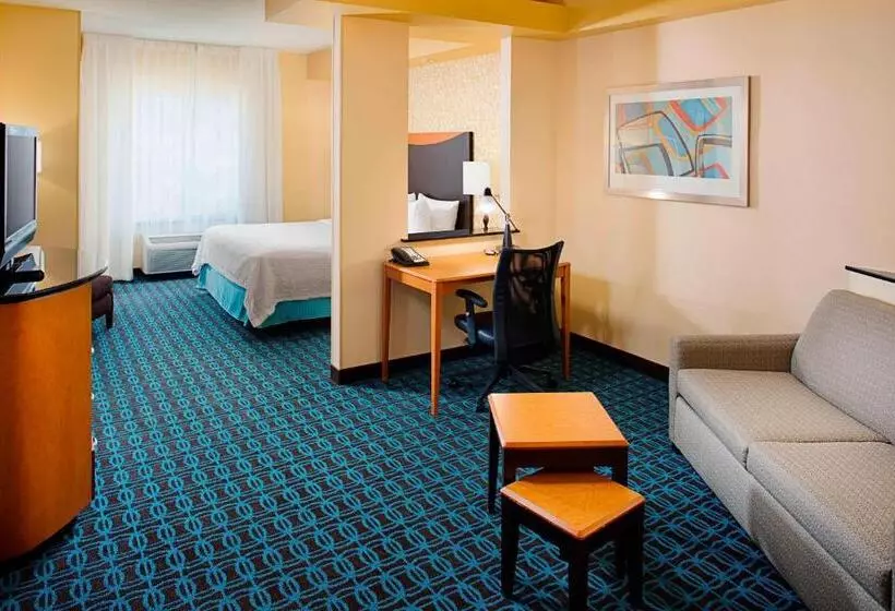キングサイズベッドのスイートルーム, Fairfield Inn & Suites Twentynine Palmsjoshua Tree National Park