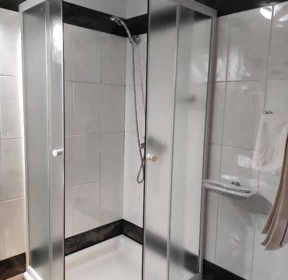 اتاق استاندارد, Ambasador