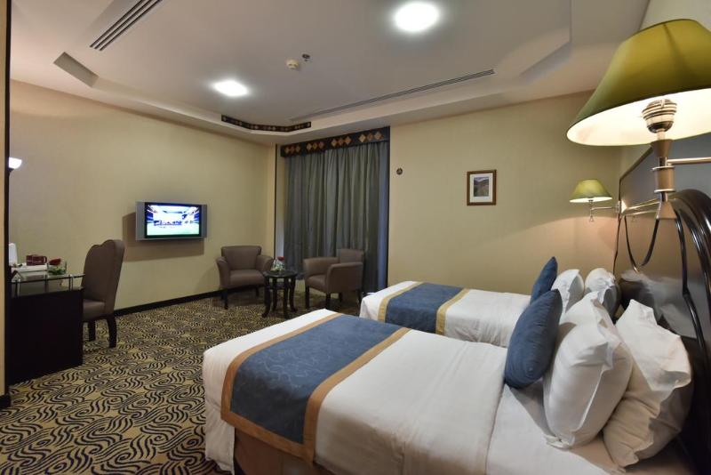 غرفة سوبيريور, Awaliv International