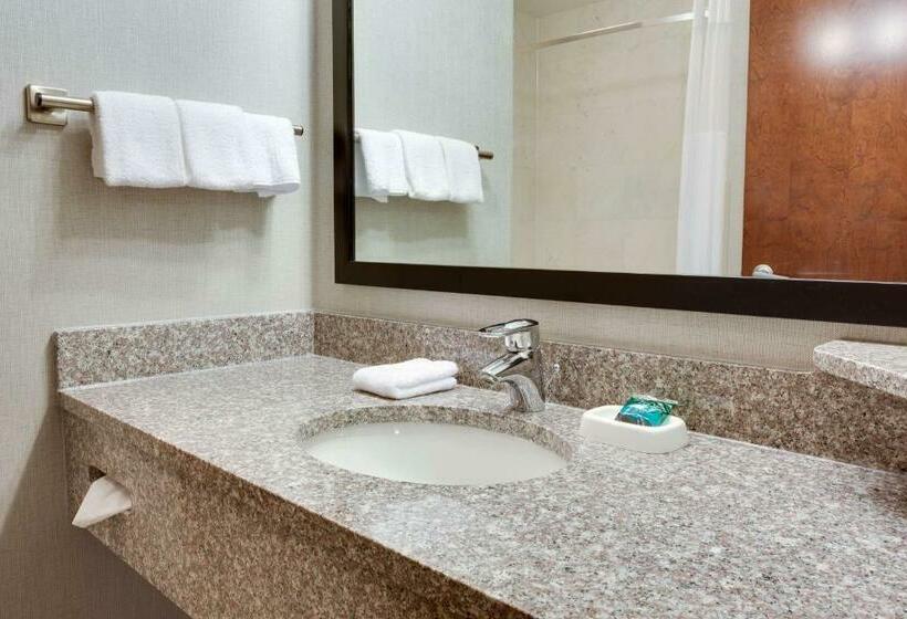 Deluxe Szoba, Drury Inn & Suites Middletown Franklin