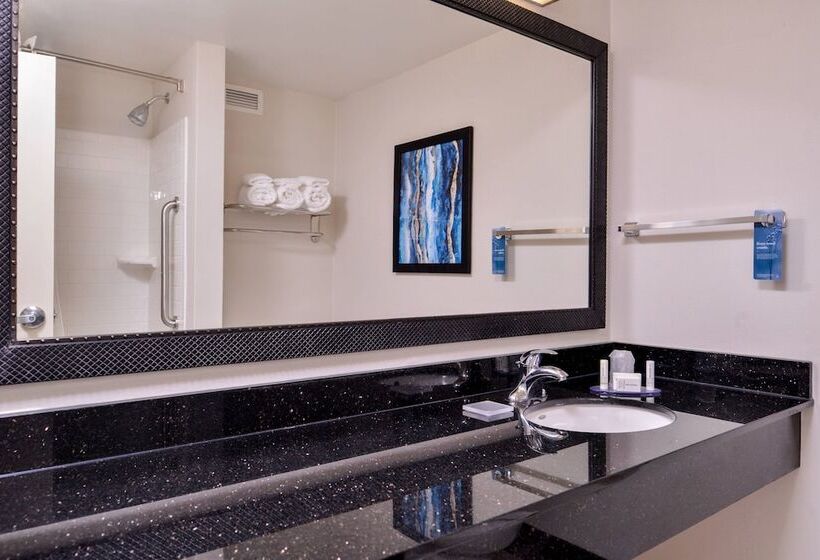 Номер Стандарт 2 Двуспальные Кровати, Fairfield Inn & Suites Raleighdurham Airport/brier Creek