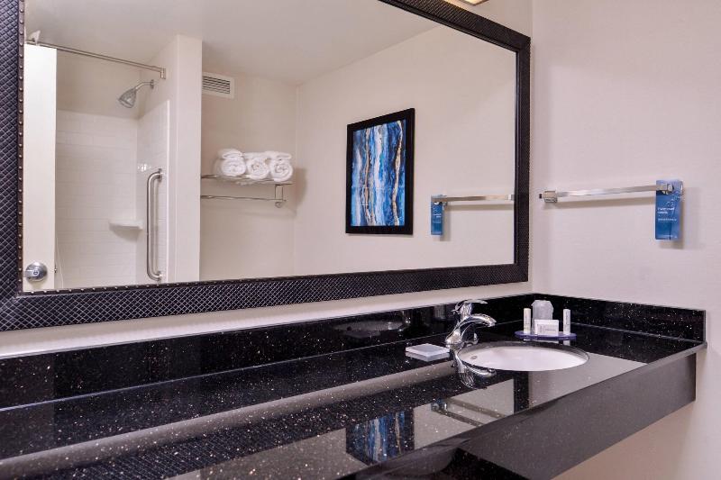 Стандартный Номер Кровать Кинг, Fairfield Inn & Suites Raleighdurham Airport/brier Creek