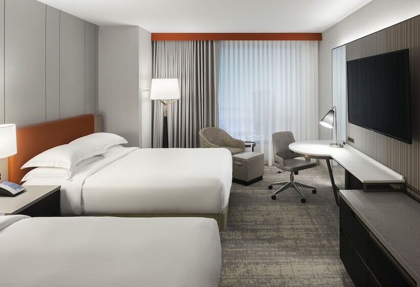 Номер Executive, Hilton Columbus Downtown