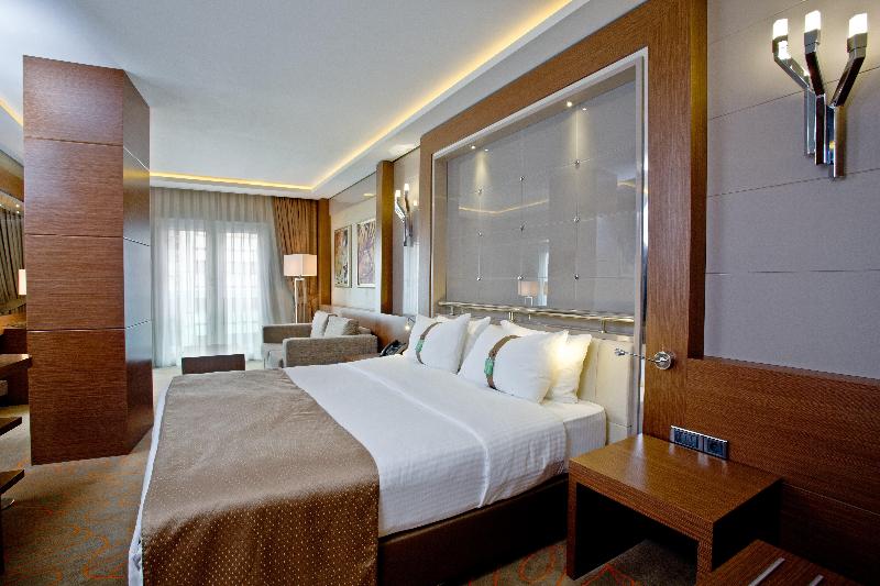سوئیت با تخت بزرگ, Holiday Inn Ankara Kavaklidere, An Ihg
