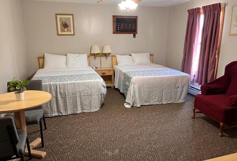 スタンダードルーム, Oswego Inn