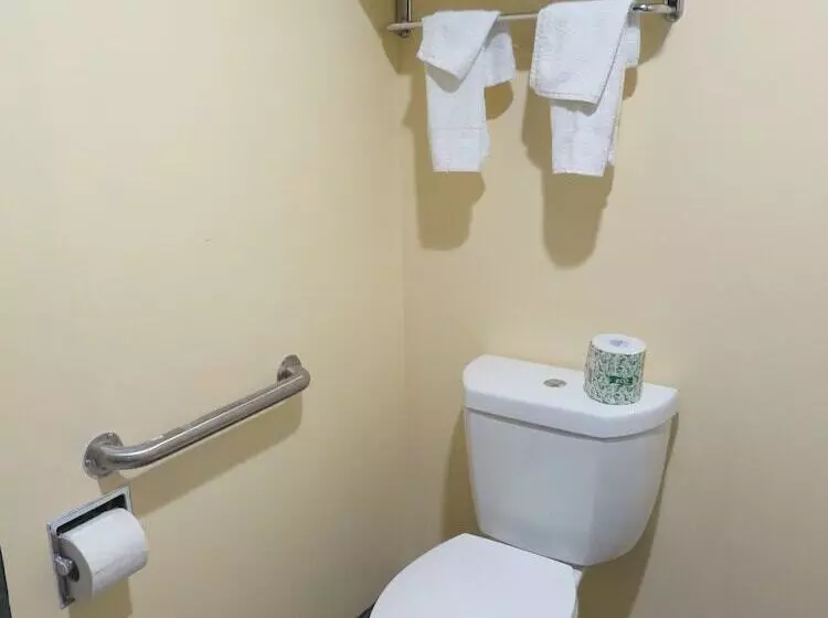 スタンダードルーム, Royal Crest Motel