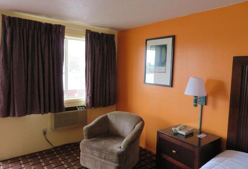 Номер Стандарт, Royal Crest Motel