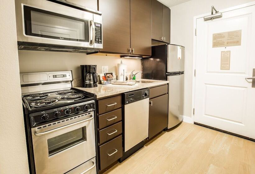 2 베드룸 패밀리 스위트, Towneplace Suites By Marriott Gilford