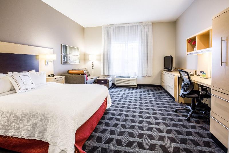 스탠다드 스튜디오 퀸 침대, Towneplace Suites By Marriott Gilford