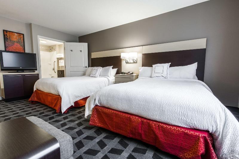 스탠다드 스튜디오 퀸 침대, Towneplace Suites By Marriott Gilford