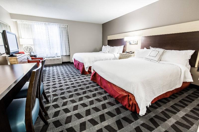 Студия Стандарт Кровать Куин, Towneplace Suites By Marriott Gilford