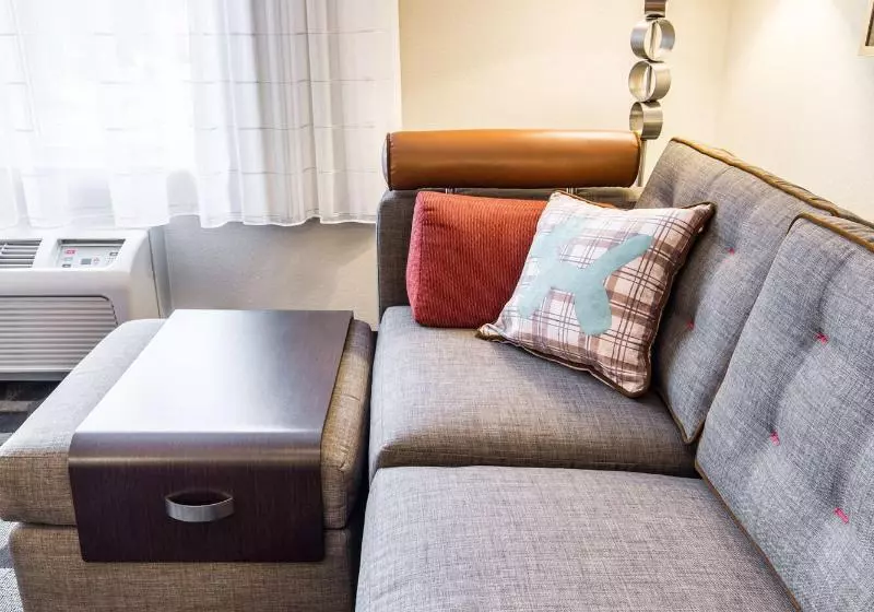 キングサイドベッドのスタンダードワンルーム, Towneplace Suites By Marriott Gilford