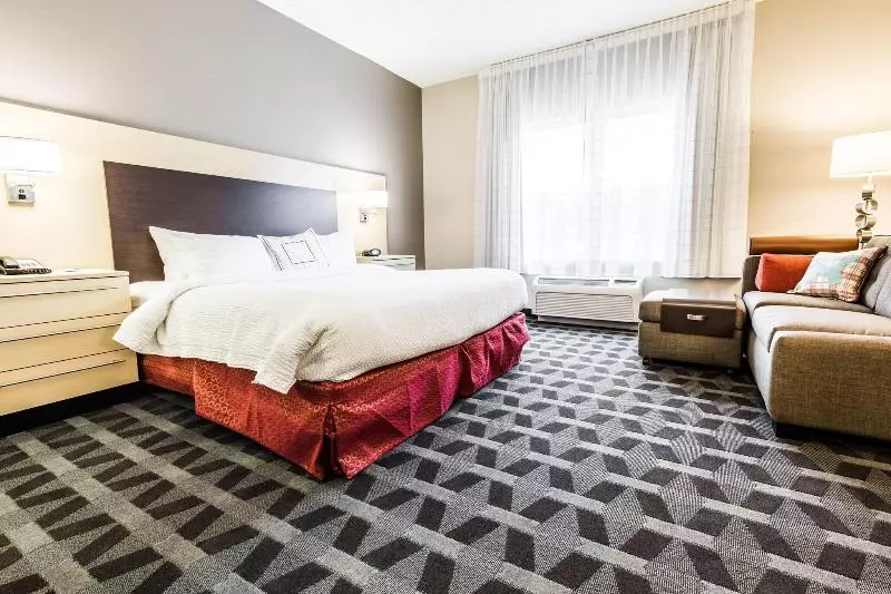キングサイドベッドのスタンダードワンルーム, Towneplace Suites By Marriott Gilford