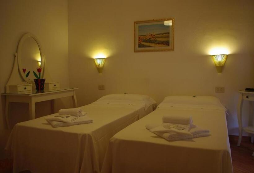 标准三人间, Il Girasole High Quality Inn