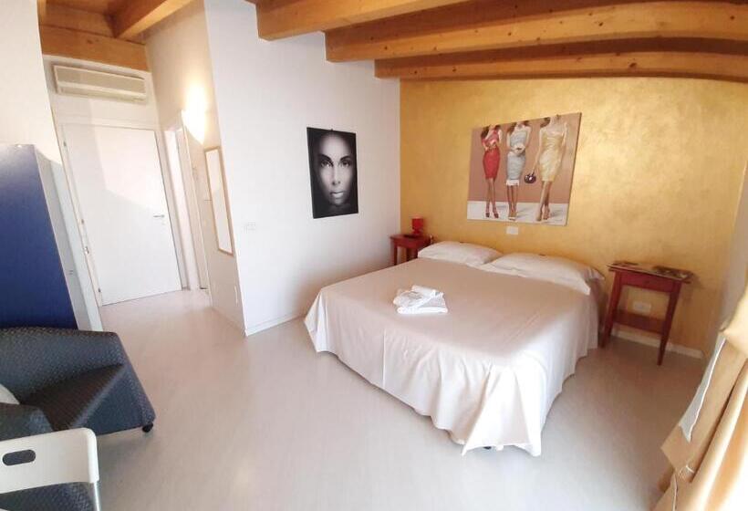 豪华房间, Il Girasole High Quality Inn