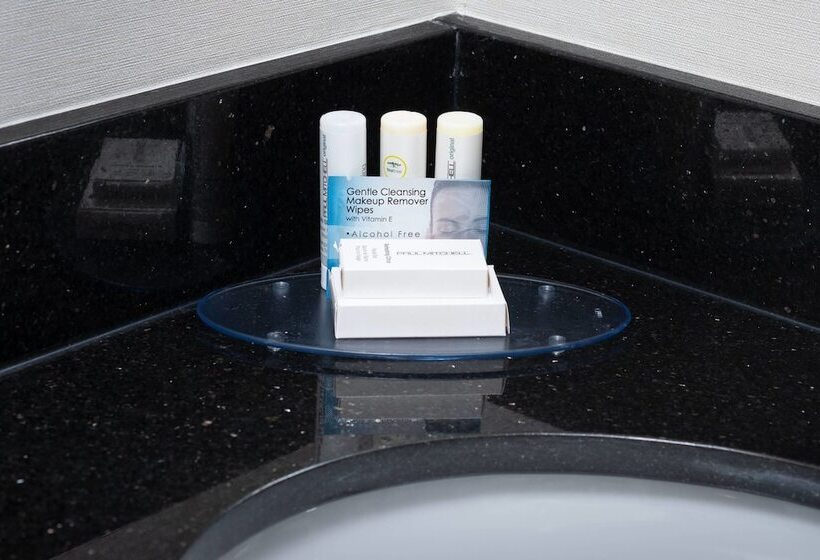 غرفه قياسيه سريرين مزدوجين, Fairfield Inn And Suites By Marriott New Bedford