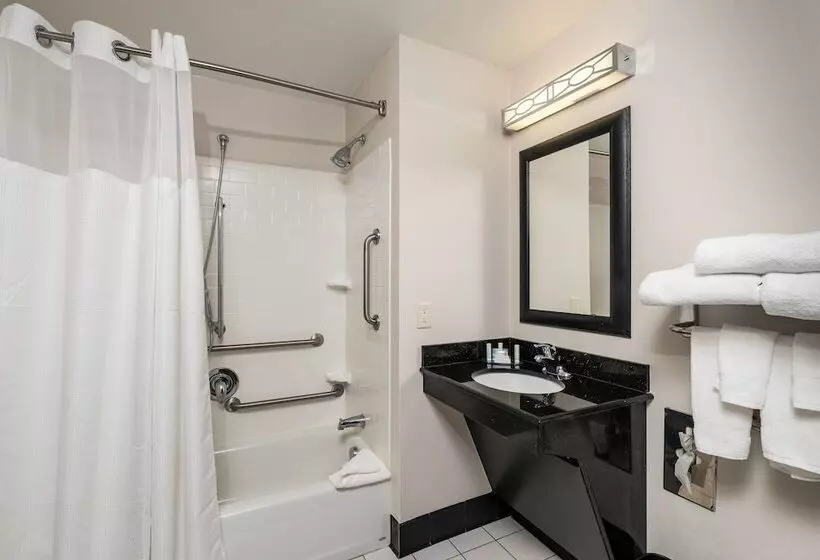 2ダブルベッドのスタンダードルーム, Fairfield Inn And Suites By Marriott New Bedford