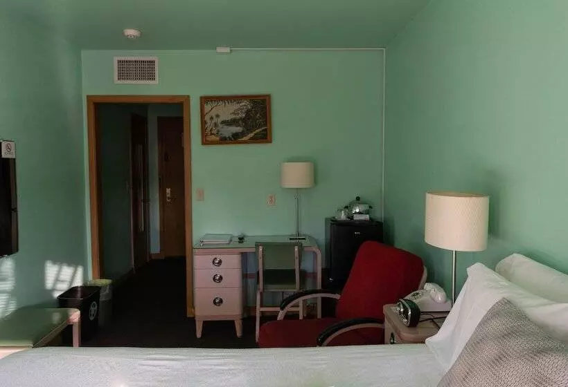 اتاق استاندارد با تخت دوبل, Holiday Music Motel