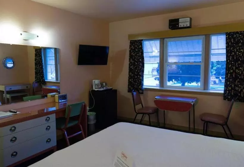 اتاق استاندارد با تخت بزرگ, Holiday Music Motel