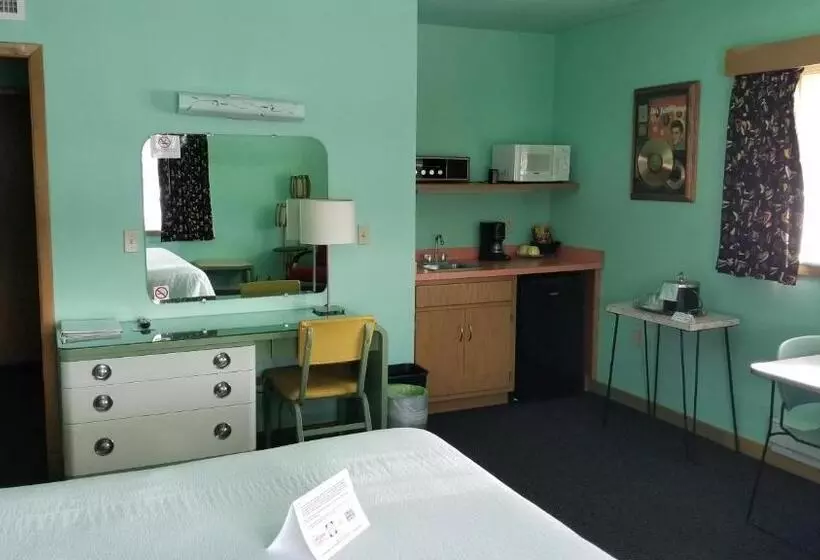 اتاق استاندارد با تخت بزرگ, Holiday Music Motel