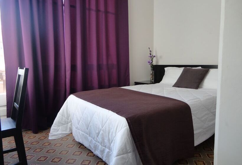 اتاق استاندارد, Brustar Gotic Centric