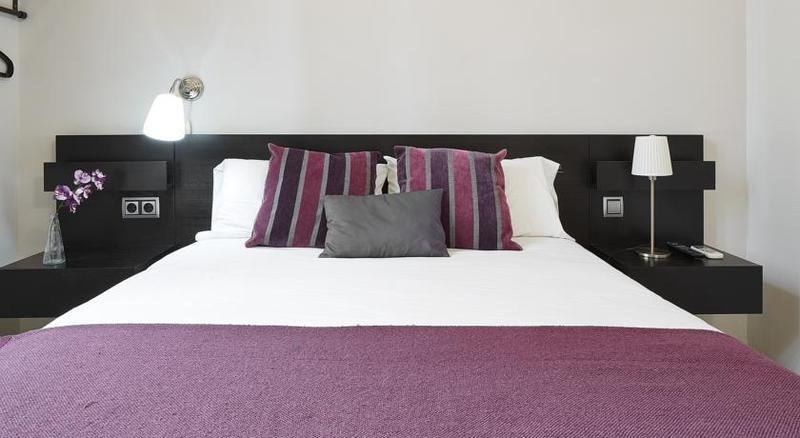 اتاق استاندارد, Brustar Gotic Centric