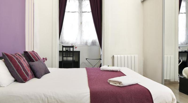 اتاق سوپریور, Brustar Gotic Centric