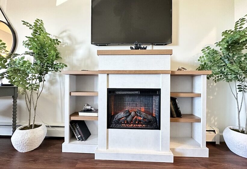 غرفة قياسية سرير مزدوج, Bay Inn Of Petoskey