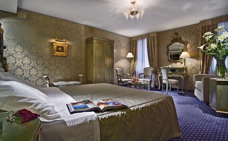 اتاق استاندارد سه نفره, Cà Rialto