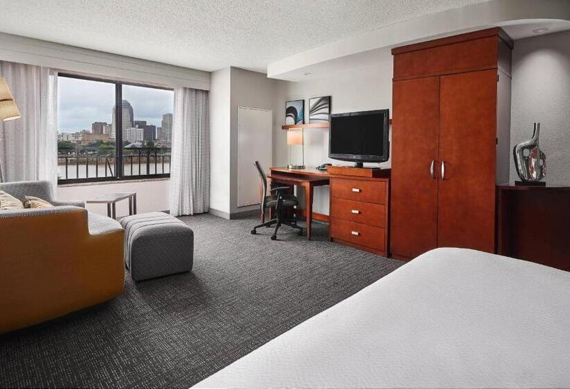 اتاق استاندارد با تخت بزرگ, Courtyard Shreveportbossier City/louisiana Boardwalk