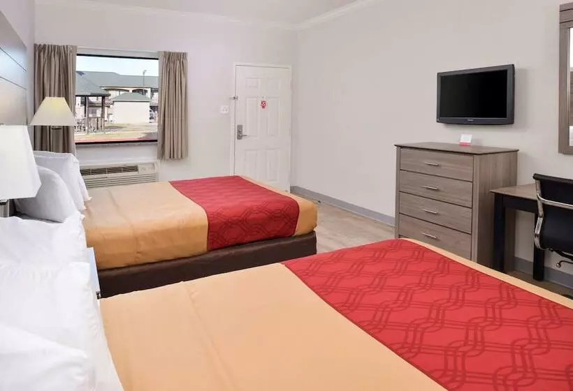 ２ダブルベッドのスタンダードルーム, Econo Lodge Inn & Suites Port Arthur Near Sabine Pass