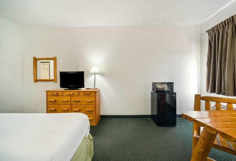Стандартный Номер Кровать Кинг, Knights Inn New Florence