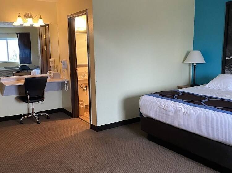 套房, Super 8 By Wyndham Ogallala