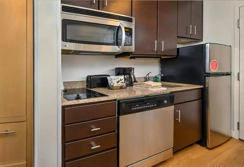 キングサイドベッドのスタンダードワンルーム, Towneplace Suites By Marriott Frederick