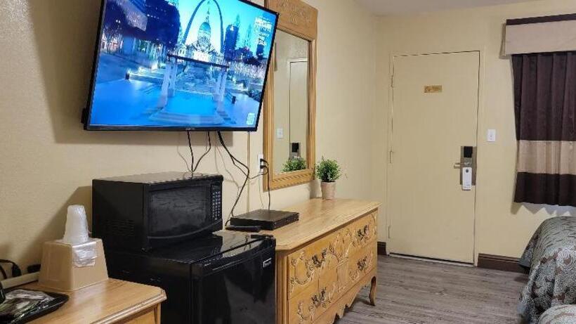 Номер Стандарт 2 Двуспальные Кровати, Lakeview Inn Lucerne