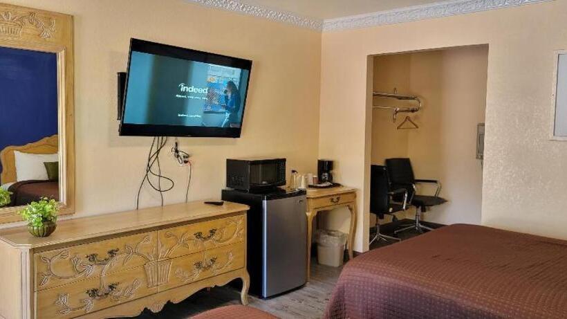 Номер Стандарт, Lakeview Inn Lucerne