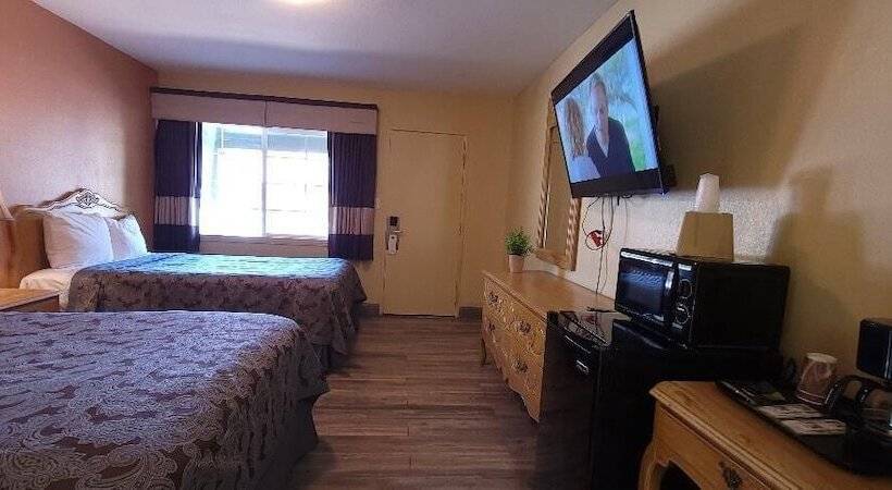 غرفه قياسيه سريرين مزدوجين, Lakeview Inn Lucerne