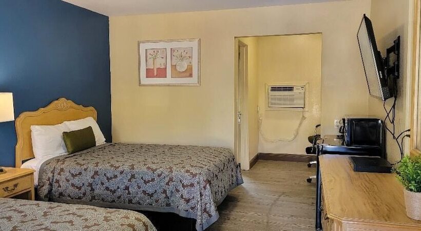 غرفه قياسيه سريرين مزدوجين, Lakeview Inn Lucerne