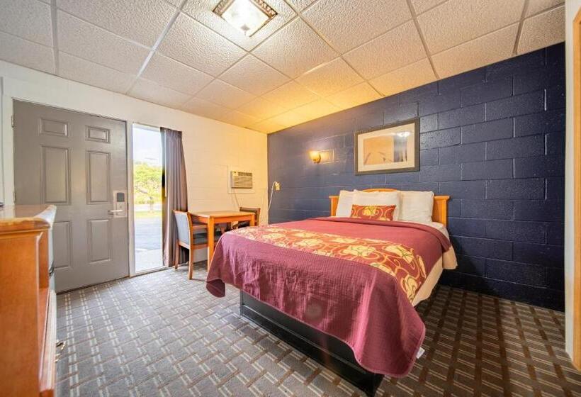 חדר סטנדרט, Sleep Ees Inn, Saginaw & Shields