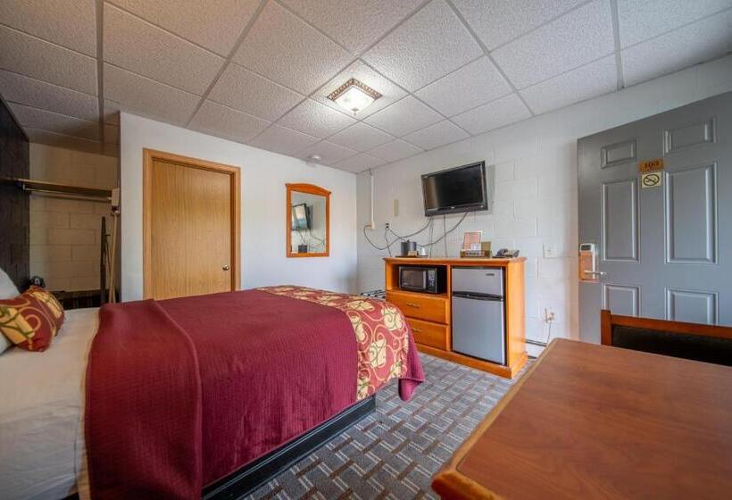 חדר סטנדרט, Sleep Ees Inn, Saginaw & Shields