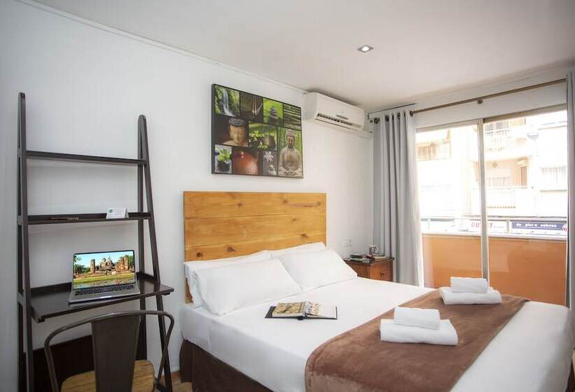 اتاق استاندارد با سرویس بهداشتی مشترک, Casual Civilizaciones Valencia